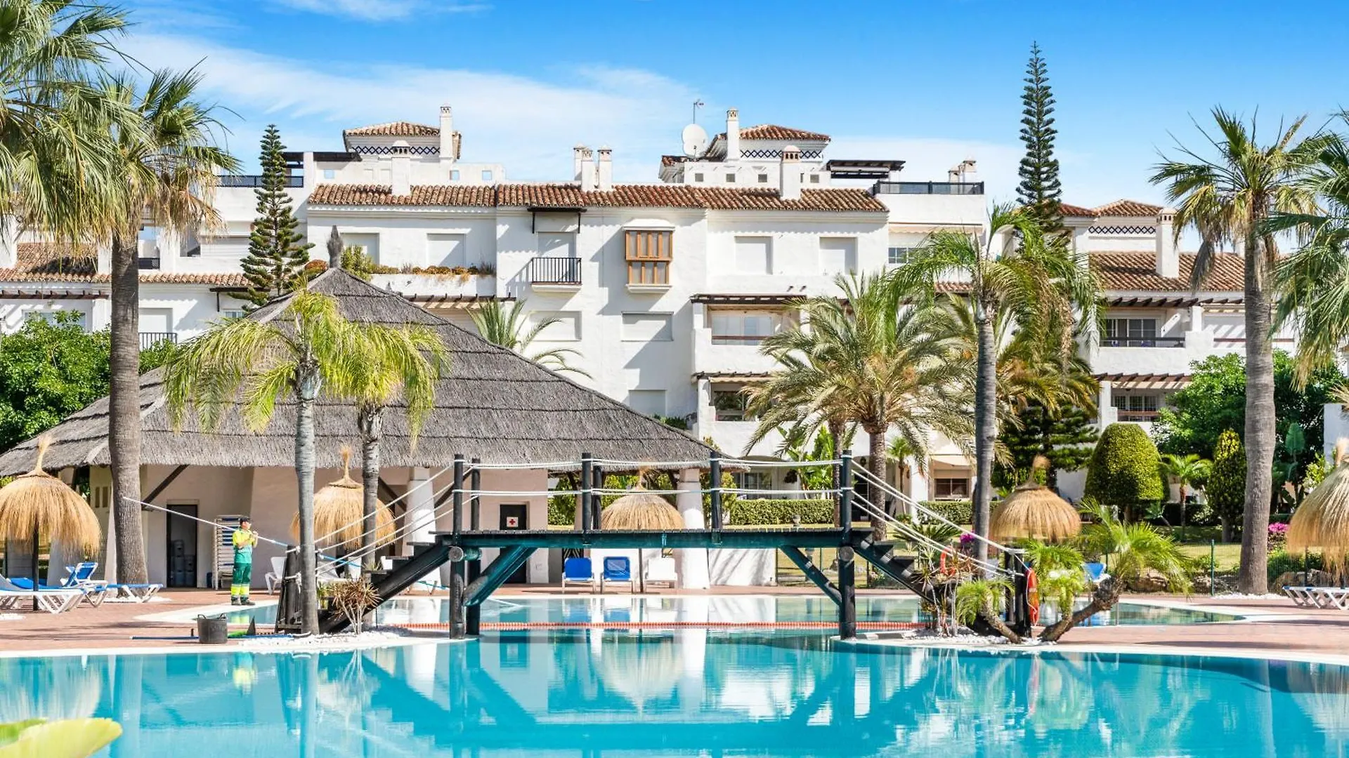 Las Adelfas Beach San Pedro Daire Marbella
